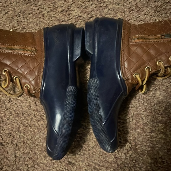 Steve Madden - Picture 2 of 3